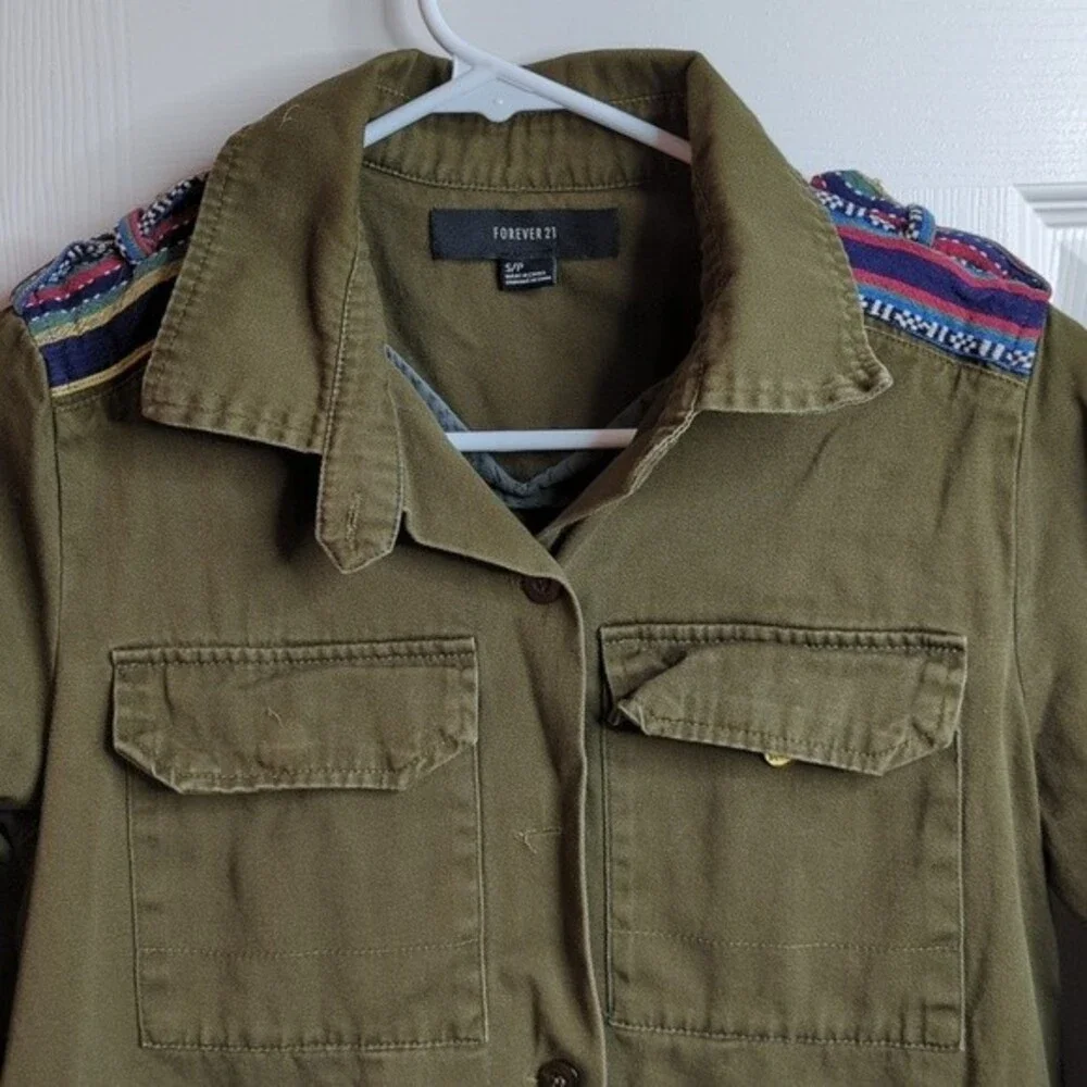 Forever 21  Army green button up jacket - Picture 2 of 8